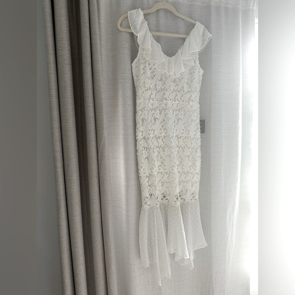 Brand new lulus perfect bridal shower dress